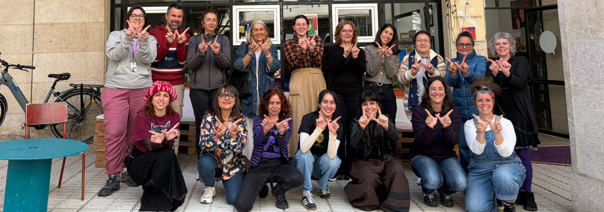 Foto de grupo editatona de escritoras gallegas #16M